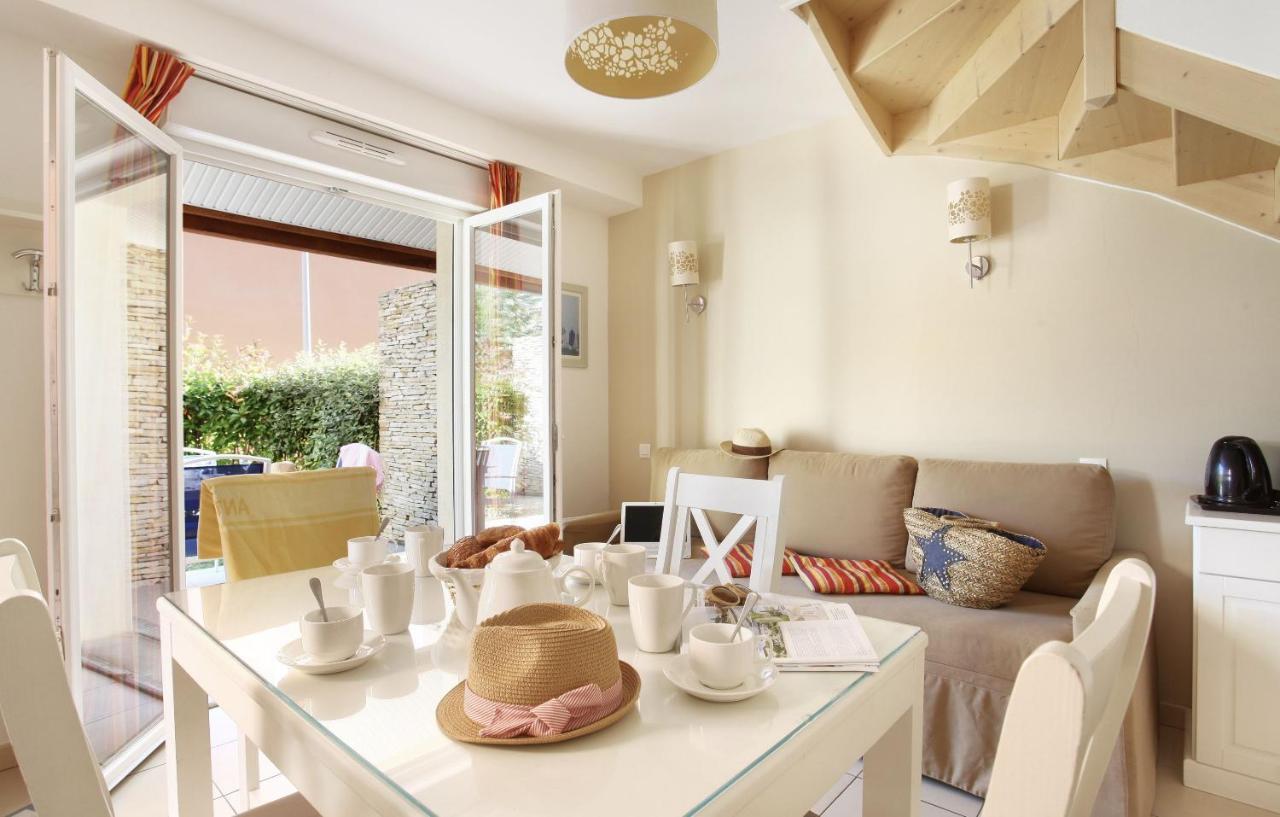 Residence Odalys Le Mas Des Flamants Aigues-Mortes Exterior foto